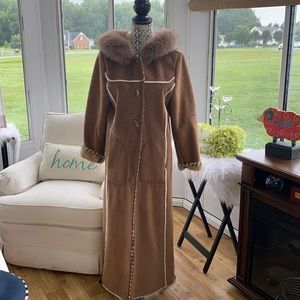 Full length Wilson’s Leather coat Size M